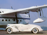 1935 Auburn 851 Speedster with Sunderland flying boat