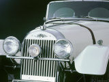 Morgan Plus Four grille