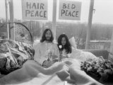 John Lennon and Wife Yoko Ono Having Weeks Love in Their Room at the Hilton Hotel  Amsterdam