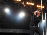 Tom Chaplin of Keane on Stage at the 2007 Isle of Wight Festival