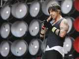 Red Hot Chilli Peppers Singing During the Live Earth Concert Held at Wembley Stadium