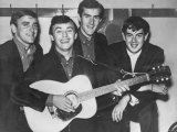 Gerry  Playing the Guitar  and the Pacemakers