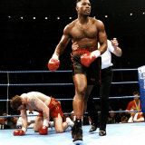 Lennox Lewis Knocks Down Glenn Mccrory