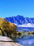 Lake Wakatipu with Mountains