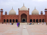 Badshahi Mosque  One of the Largest in the World