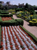 Nash House Gardens  Stratford-on-Avon  England