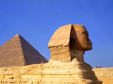 Close-up of the Sphinx and Pyramids of Giza  Egypt
