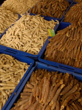 Kunming Traditional Medicine Market  Yunnan Province  China