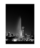 Chicagos Buckingham Fountain  Black & White  Port
