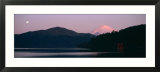 Lake Ashinoko  Mt Fuji  Hakone  Kanagawa Prefecture  Japan