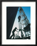 Roughneck working on oil rig