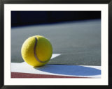 Tennis ball