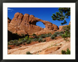 Skyline Arch  Arches National Park  Arches National Park  Utah  USA