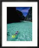 Snorkelling in the Big Lagoon  El Nido  Miniloc Island  Palawan  Philippines
