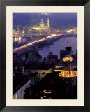 Yeni Mosque and the Galata Bridge  Istanbul  Turkey