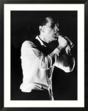 Simple Minds Jim Kerr Singing in Concert