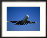 Commercial airplane in flight