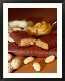 Chocolate Bar with Peanuts