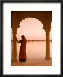 Woman Wearing Sari  Jaisalmer  Rajasthan  India