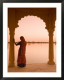 Woman Wearing Sari  Jaisalmer  Rajasthan  India