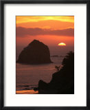 Sunset on the Oregon Coast Near Gold Beach