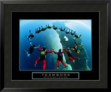 Teamwork: Skydivers II