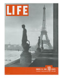 Paris  Statues with Eiffel Tower  March 18  1946