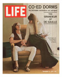 Co-Ed Dorms  Picture of Students at Oberlin College  November 20  1970