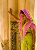Hindu Woman at Amber Fort Temple  Rajasthan  Jaipur  India
