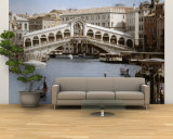 Bridge Over a Canal  Rialto Bridge  Venice  Veneto  Italy