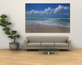 Waves Crashing on the Beach  Sunset Beach  Oahu  Hawaii  USA