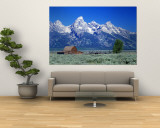 Barn on Plain Before Mountains  Grand Teton National Park  Wyoming  USA