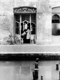 The Hairdresser on the River