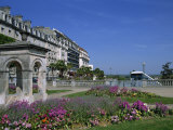 Boulevard Des Pyrenees  Pau  Bearn  Aquitaine  France  Europe