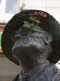 Statue of James Joyce with Flower Added  North Earl Street  Dublin  Republic of Ireland  Europe