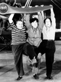 The Three Stooges  Dizzy Pilots  Curly Howard  Moe Howard  Larry Fine 1943