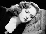 Eyes in the Night  Donna Reed  1942