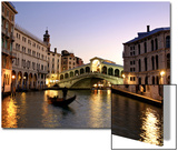 Rialto Bridge  Grand Canal  Venice  Italy