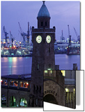 Landungsbrucken  Port of Hamburg  Germany
