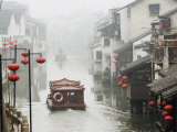 Traditional Old Riverside Houses in Shantang Water Town  Suzhou  Jiangsu Province  China