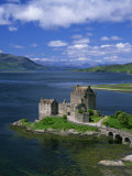 Eilean Donan Castle  Highlands  Scotland  United Kingdom  Europe