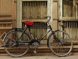 Bicycle in narrow gully  Delhi  India