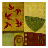 Green Bowl with Nandina Leaves