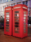 London's Iconic Red Telephone Booths in Piccadilly Circus