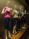 Mirage Casino and Hotel  Mannequins in Store Window Display