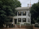 Tourists Stand Outside Abraham Lincoln's Home