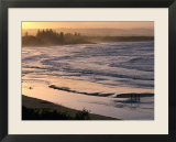 Sunset over Main Beach  Byron Bay  New South Wales  Australia