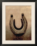 Lucky Horse Shoe on Dusty Rose Metallic II