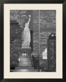 NY - Towers and Statue