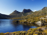 Dove Lake on 'Cradle Mountain-Lake St Clair National Park'  Tasmania  Australia